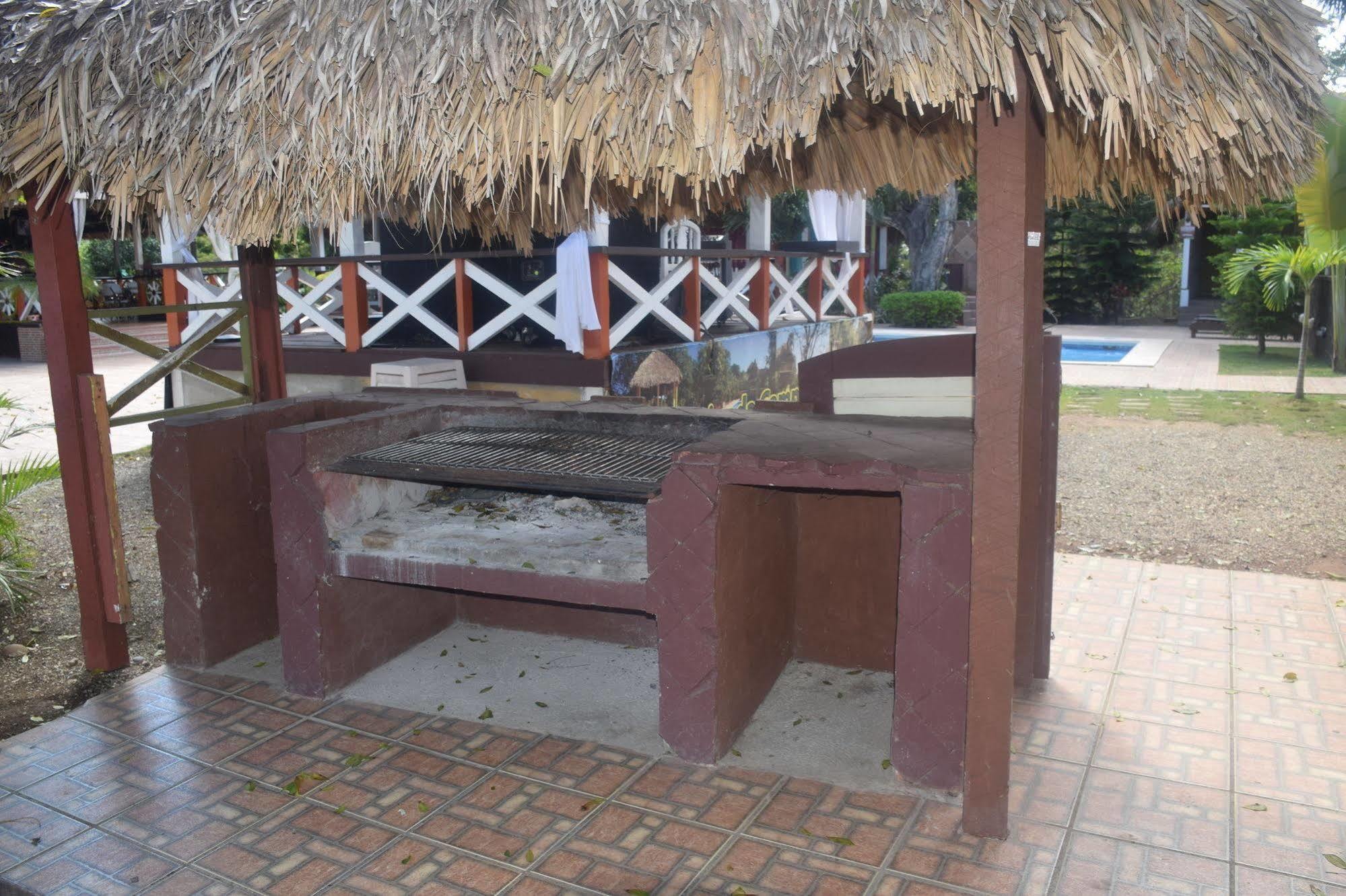 Hacienda Campo Verde Hotel Inoa Exterior photo